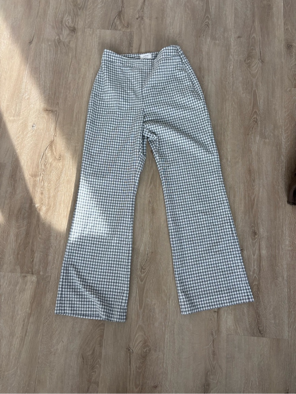 Aritzia Gingham Blue & White Slight Flare Dress Pants